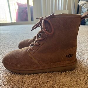 Kid’s “Harkley” Ugg Boots